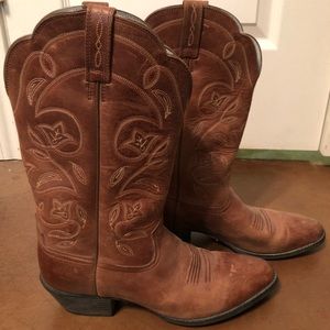 Ariat Cowboy/ Cowgirl Boots